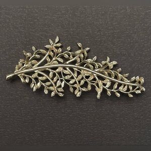 Vintage Judy Lee Goldtone Brooch